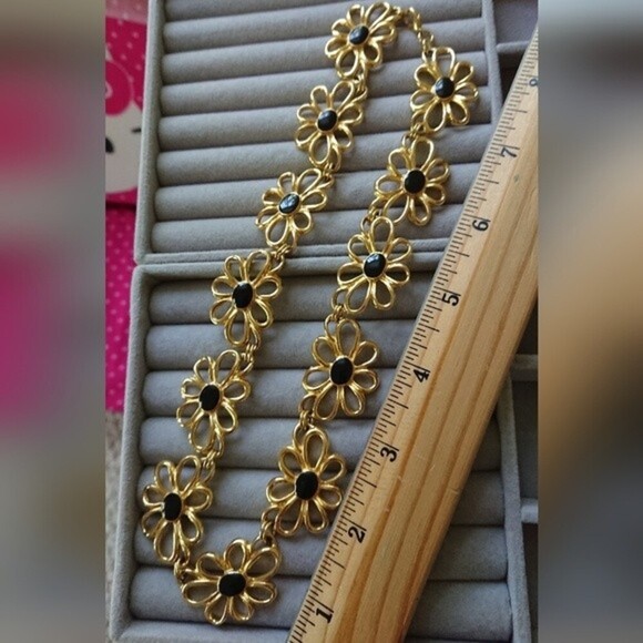 Gold tone Flower Design Runway Necklace - Picture 2 of 8
